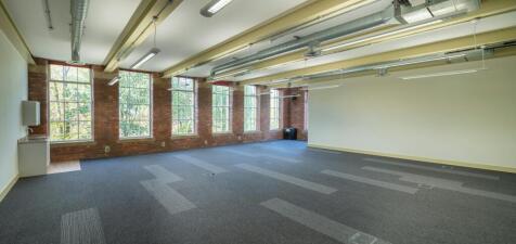 Office to rent in farsley