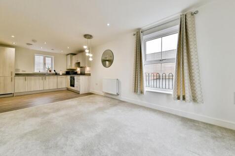 Living/Kitchen