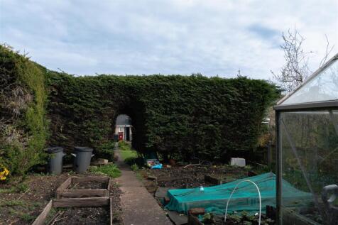 79 Yarlside Road (14 of 25).jpg