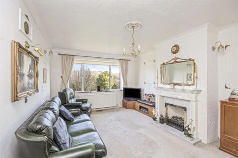 Sitting/Dining Room