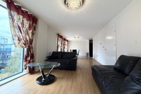 Stunning three bedroom two bathroom duplex apartment situated in the Pulse Development. Offering in excess of 1,000sq ft living accommodation arranged over two floors. Allocated residents parking spac