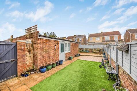 17 Madeira Road, Hilsea-Small-PorticoMarketing-Sol