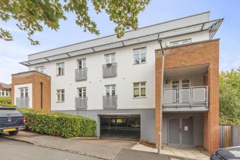 Flat 10, Riverlock Court, Spring Gardens Road, HP1