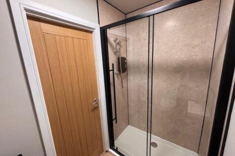 Ensuite 2