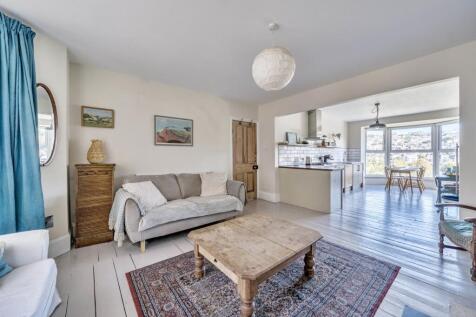 1357823-22-68d29cee765a5