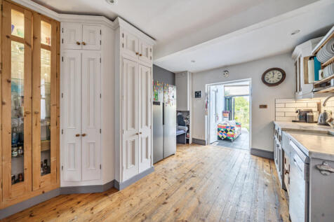 1318389-13-6866ce...