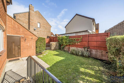 d4f22387a7ab408893902dceddc547d4