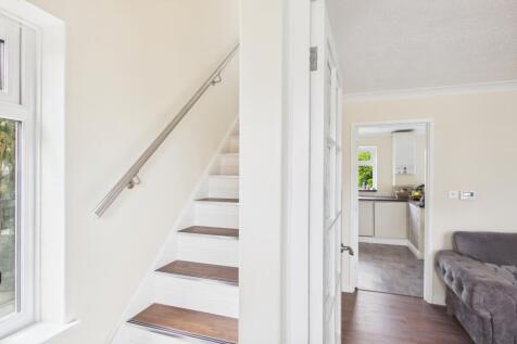 EweMove - Spalding - Daniels Gate - Hallway