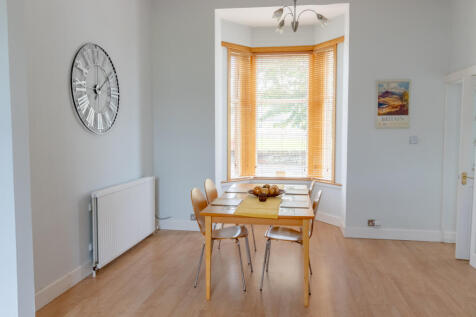 Family Dining Kitchen