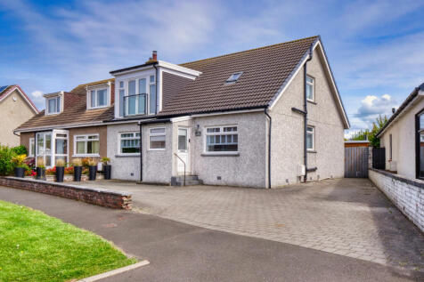 5 Bedroom Detached Villa