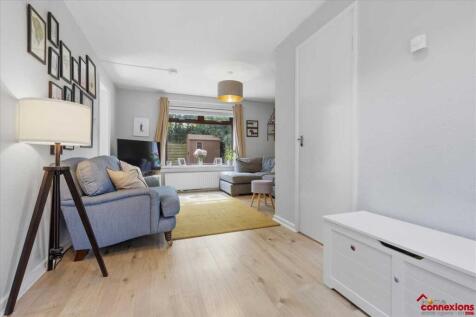 Lounge Area (1)