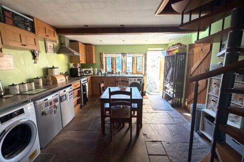 Cottage Dining Kitchen