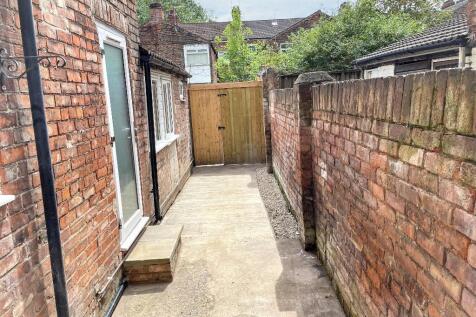 Rear Courtyard