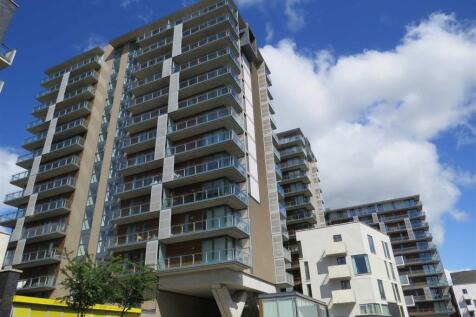 ** BUILDING CURRENTLY UNDERGOING FIRE SAFETY WORK ** DEPOSIT FREE OPTION AVAILABLE ** WATER BILLS INCLUDED IN RENT ** SECURE UNDERGROUND PARKING SPACE INCLUDED ** Available Immediately. Furnished. Thi