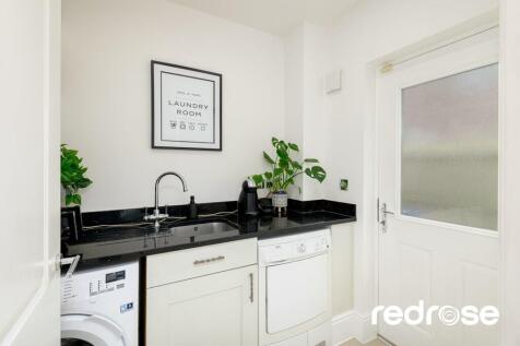 web_14 Burghfield...