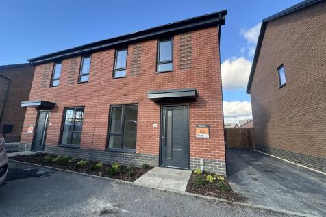 2 Bedroom House in DN11 0QQ