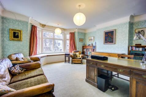 Bedroom One/ Sitting