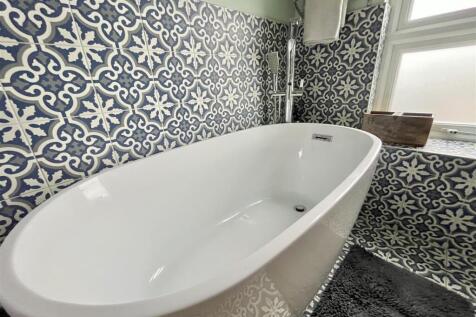 Second Floor Bathroom