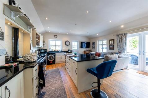 Tiverton Heath Cottage-001.jpg