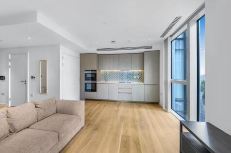 A stunning studio apartment in the sought after Atlas development, Old Street’s most iconic residential tower, EC1.