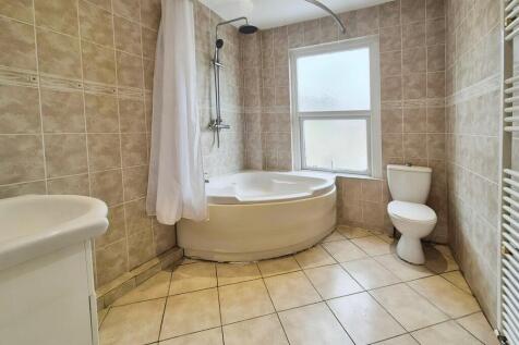 e2c15911-10000201...