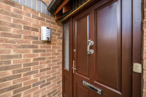 1347521-17-68c150...