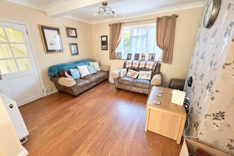 Lounge 1