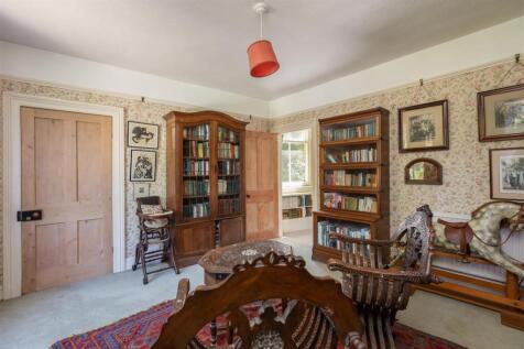 Undercliffe 1 Reception Room-2.jpg