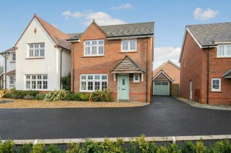 4 Bedroom Detached in WA14 5HN