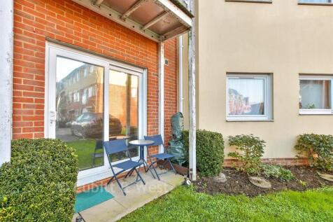 Patio / Decking