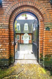 25044- 20 Arlington Drive_005.jpg