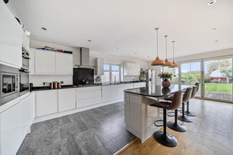 1364331-13-68e945...