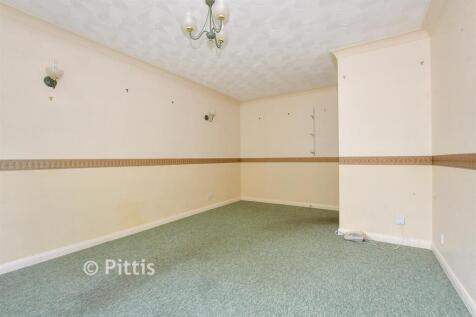 Lounge/ Dining Room