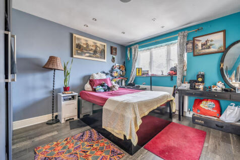 1349384-21-68b9ae...