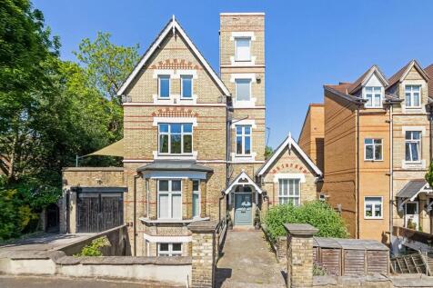 1 - Front of House.jpg