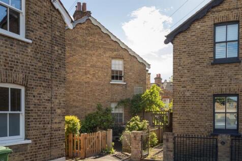 Randolph Road, E17