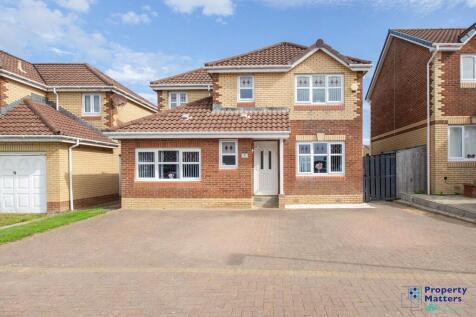 5 Bedroom Detached Villa
