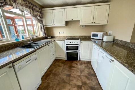 tlc_d946ec87-a99e-49b8-b784-18e5b5877f29_78864d3.j