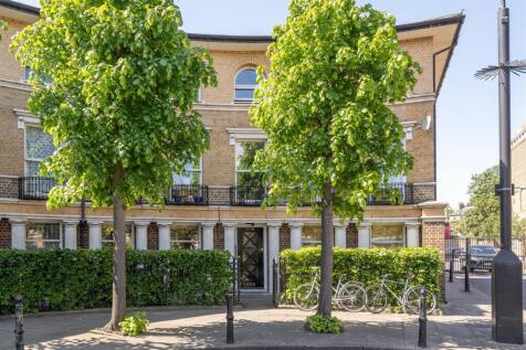 Mothers Square, E5