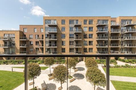 Hamlet Court