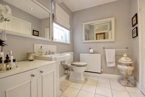 Burstwick House (31).jpg