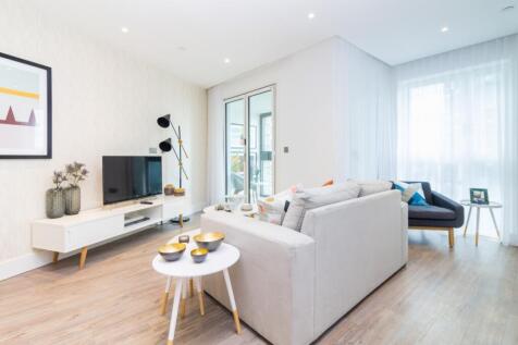 Luxury one bedroom apartment set within Aldgate Place. The property benefits from a spacious open plan living room with fully integrated stylish kitchen, wooden flooring, floor to ceiling windows, mod