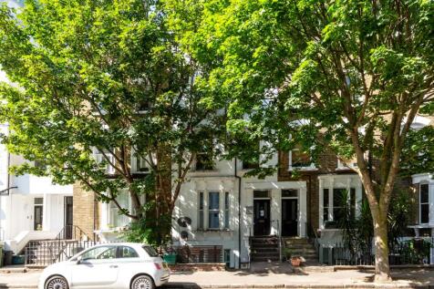 Flat B, 18 Grosvenor Avenue, Highbury, London, N5 2NR