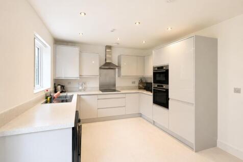 Wool Lane - Kitchen.jpg