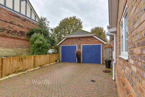 Double Garage