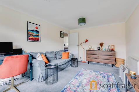 Living room 2