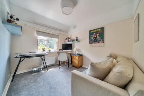 1315850-16-685ee0...