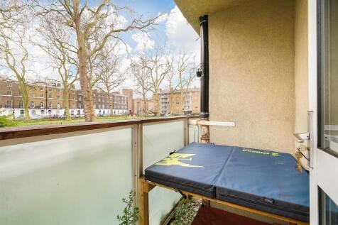 Bruton Property Rodmell, Regent Square