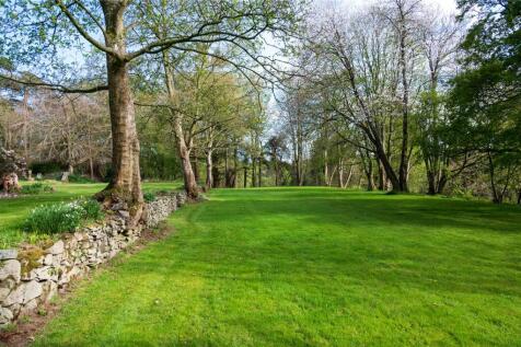 Renton House Gardens