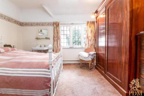 12a Thorncliffe Road (38 of 51).jpg